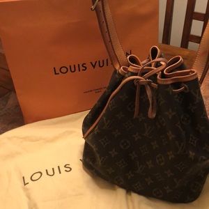 Louis Vuitton petit noe bucket bag VINTAGE